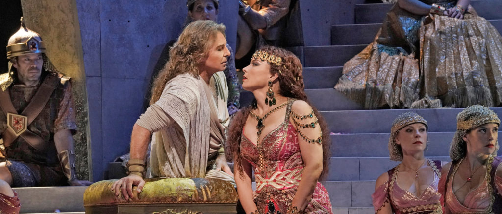 Roberto Alagna and soprano Elīna Garanča in Camille Saint-Saëns’s "Samson et Dalila" at the Metropolitan Opera.