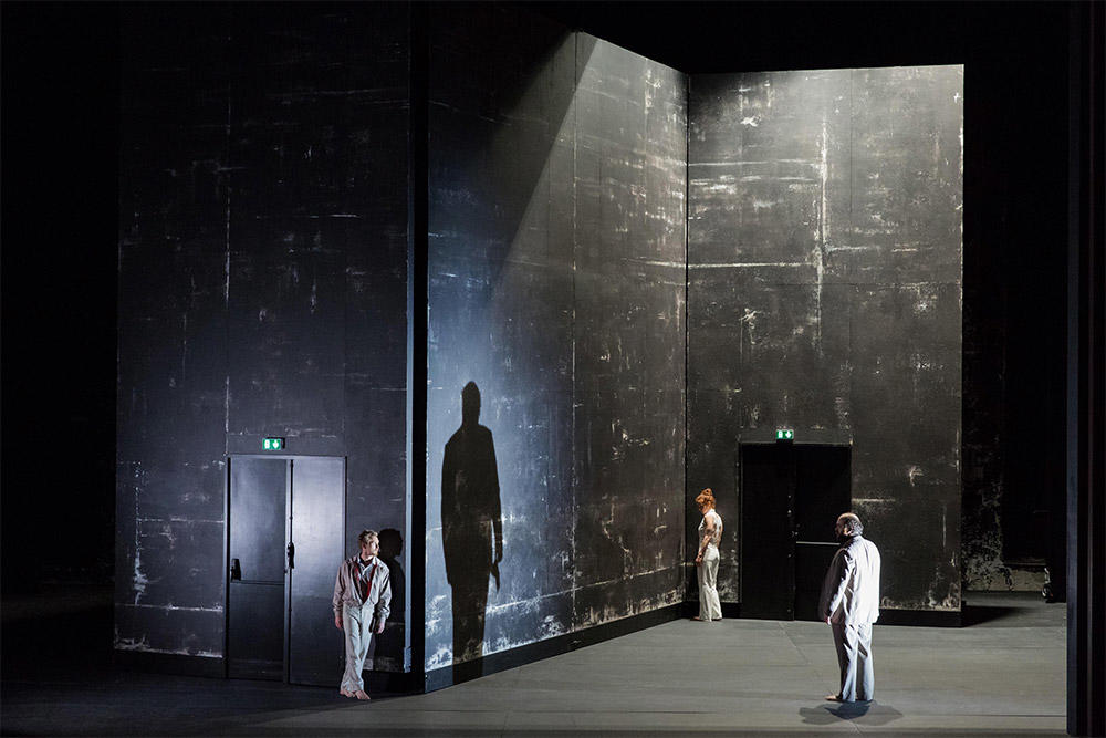 Aurélien Bory's "Espæce" at BAM Howard Gilman Opera House. Photo by Victor Tonelli.